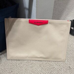 AUTHENTIC Givenchy Cream Clutch with Hot Pink Detail